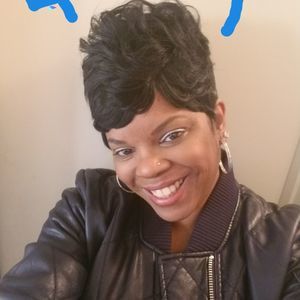 Meet your Posher, Jolonda